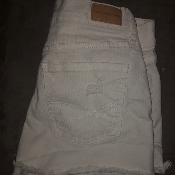 shorts - Picture 2 of 2